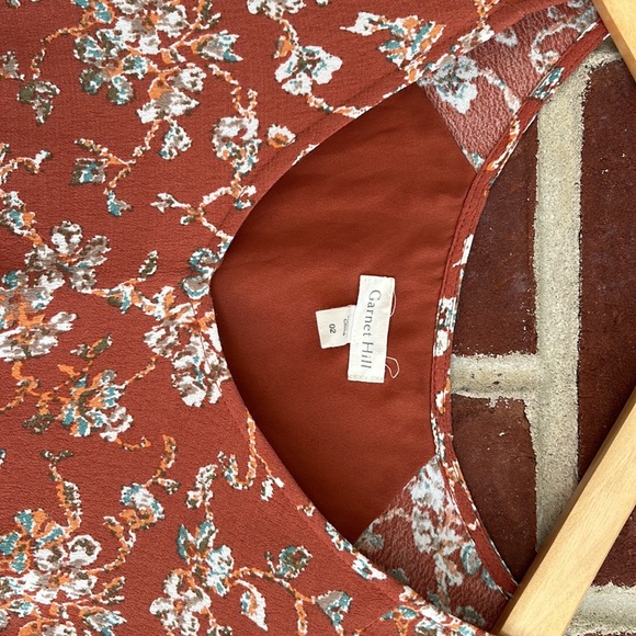 Garnet Hill Bohemian Pocket Detail dress in clay sari floral - Picture 3 of 7